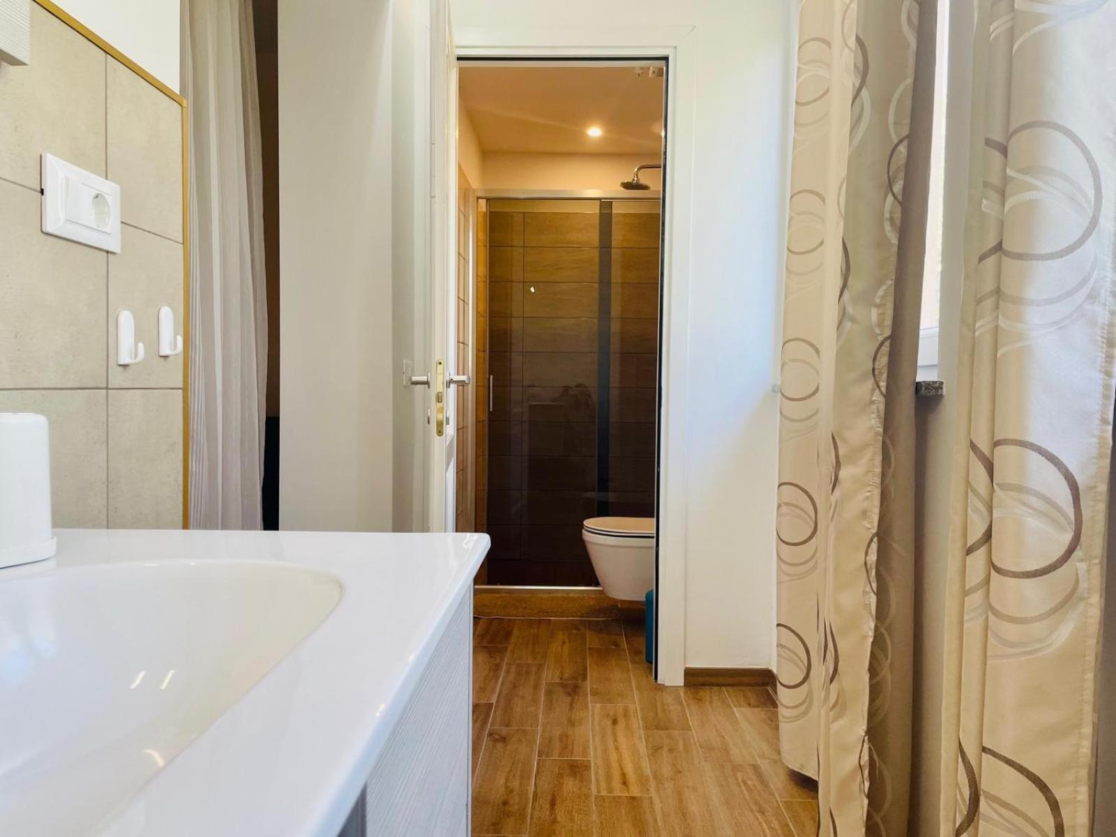 Boutique Apartment With Private Pool For Your Exclusive Use Novigrad Istria Exterior foto